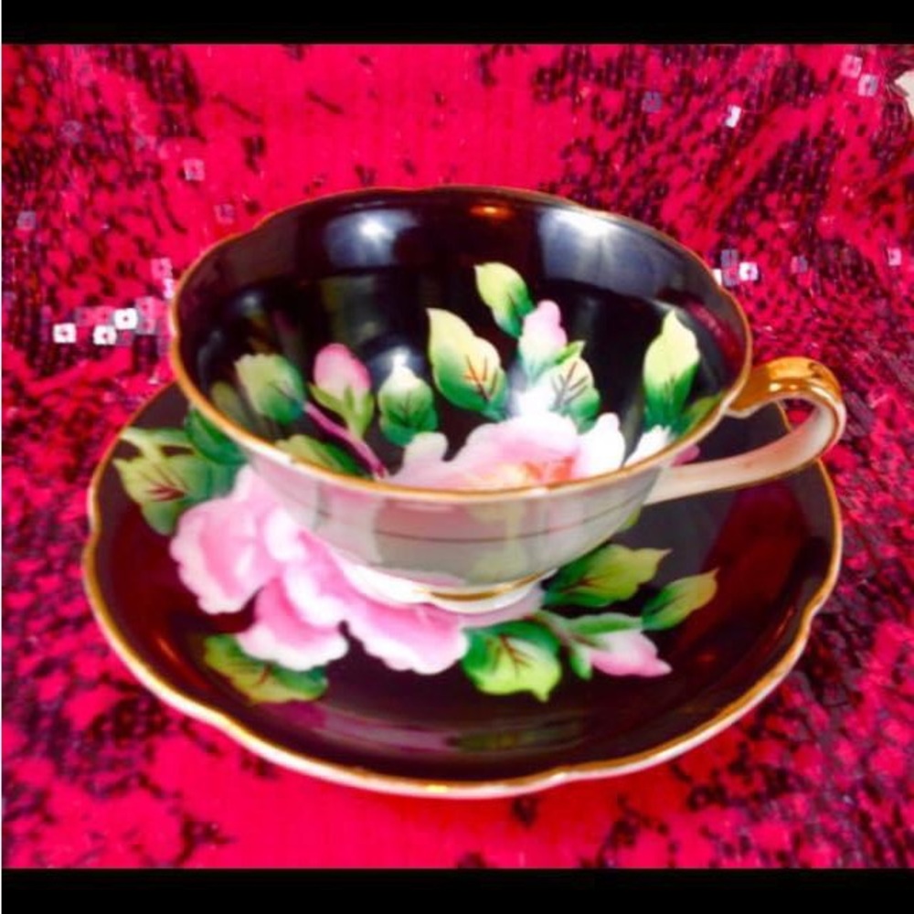 518 VINTAGE Cottage Style Occupied Japan Cup  Saucer Pink Roses Black Background